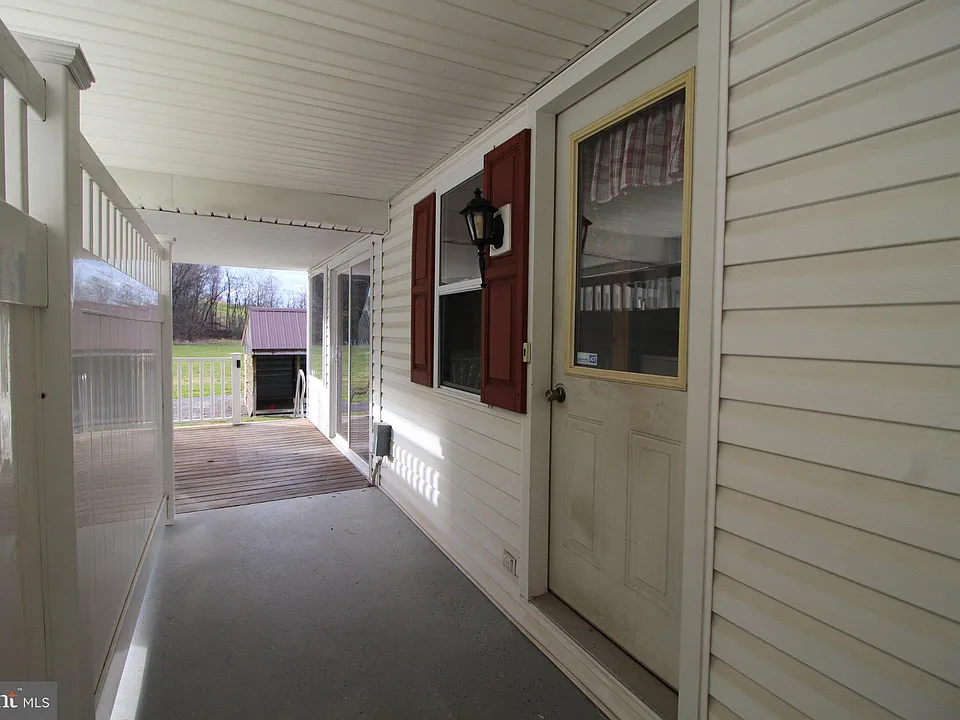 2212 Beaver Valley Pike #1
