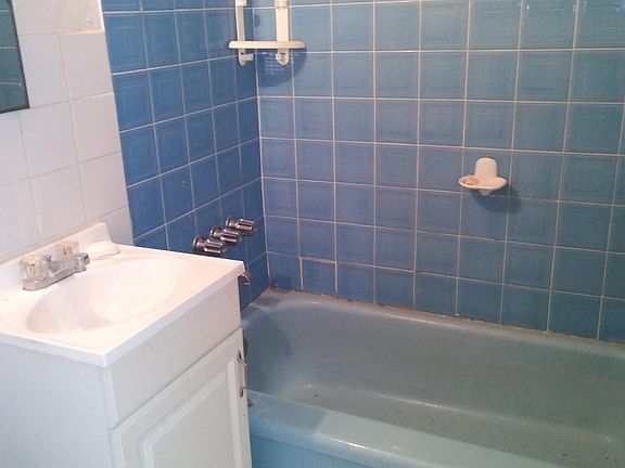 2nd image of 1729 NE 177th St