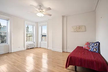 413 Union Street, #2