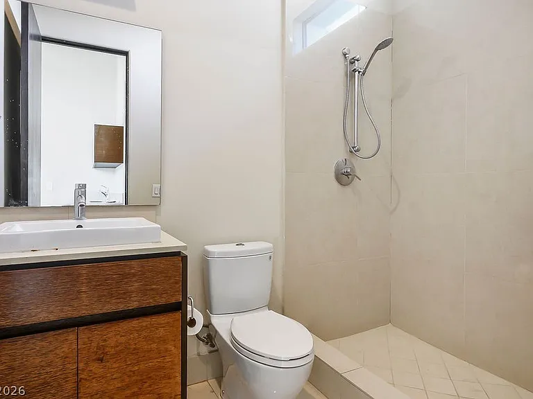 7434 Yonie Ct — Photo 19