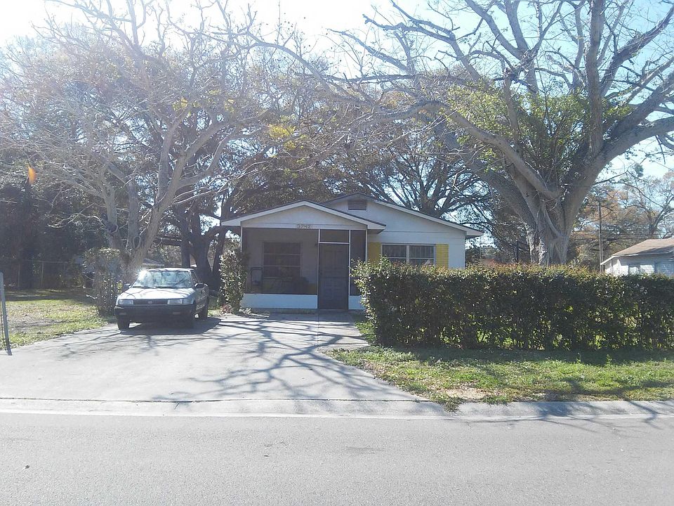 1st image of 3742 10th Ave S