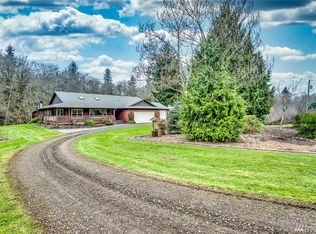 24005 Newellhurst Cir NE, Kingston, WA 98346