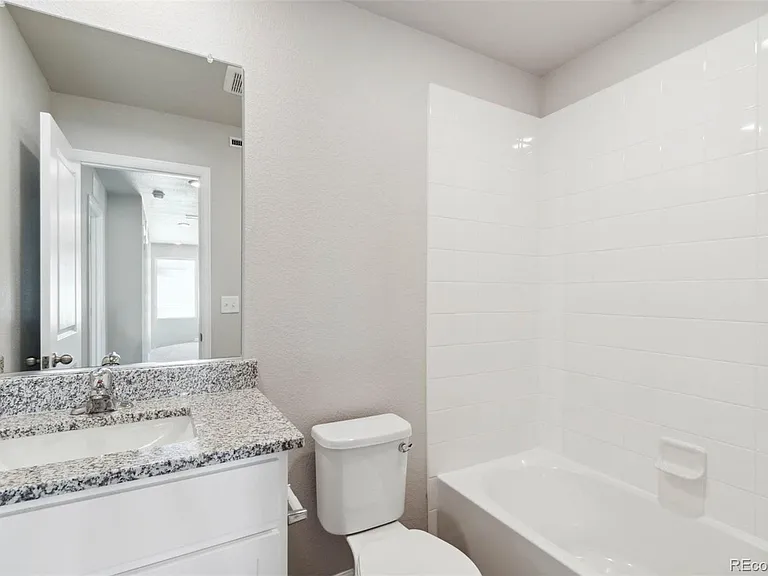 Upstairs hall bath