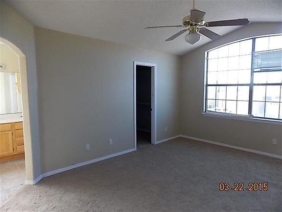 2nd image of 414 Montreal Cir