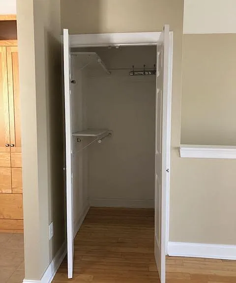 315 Seawell Ave — Photo 13