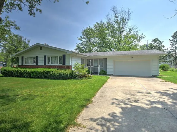 580 Mintler Dr, Mt Zion, IL 62549