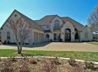 905 Walnut Falls Cir, Mansfield, TX 76063