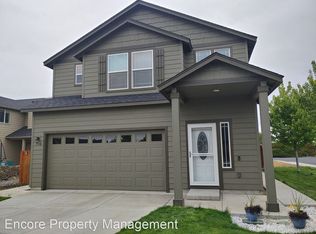 718 NW Green Forest Cir, Redmond, OR 97756