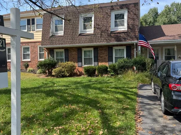 503 Tavenner Ct, Sterling, VA 20164