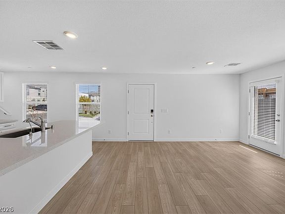 3rd image of 295 Grunt Ave #2