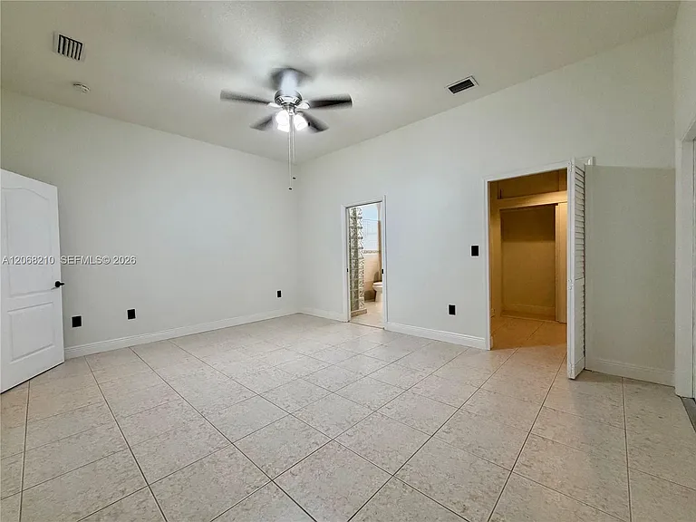 2802 SW 149th Pl — Photo 15