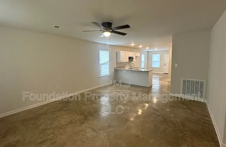 313 Westree St — Photo 6