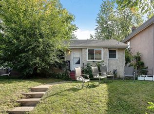 1074 21st Ave SE #2, Minneapolis, MN 55414