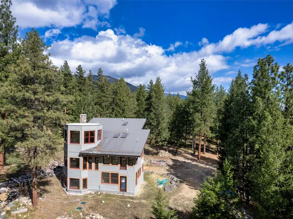437 Redtail Hawk Ln, Stevensville, MT 59870