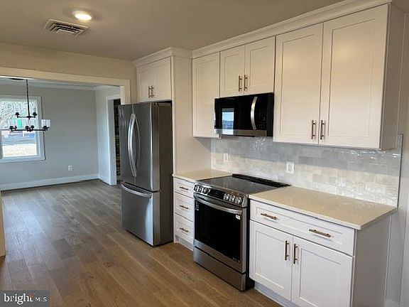 5th image of 3005 Bowers Run Rd