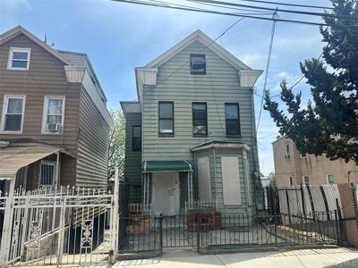 230 Sunnyside Avenue, Brooklyn, NY, 11207