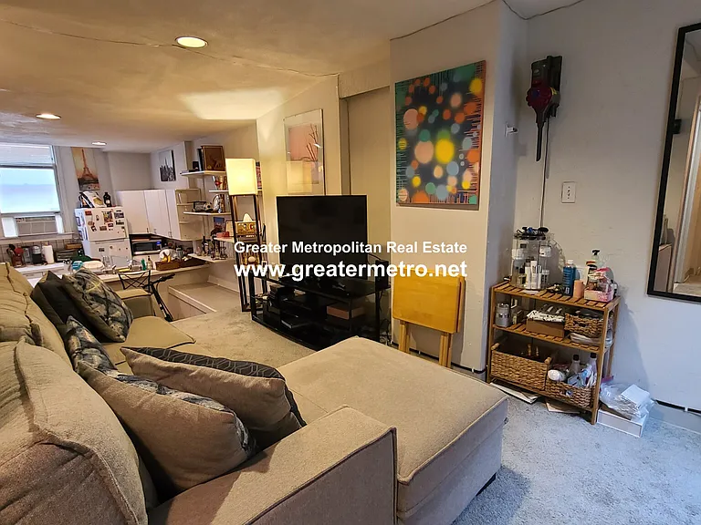 207 Salem St #1A — Photo 4