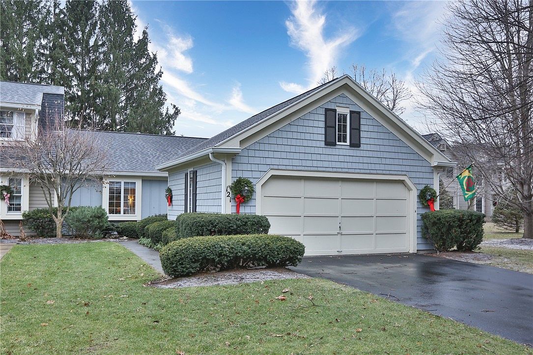 121 Wood Creek Dr, Pittsford, NY 14534 Zillow