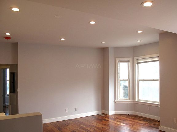 5th image of 151 Main St #7