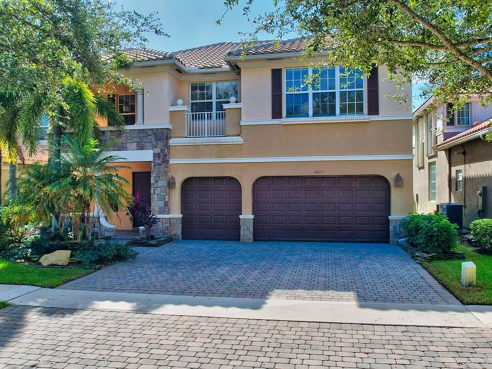 1st image of 9813 Cobblestone Creek Dr