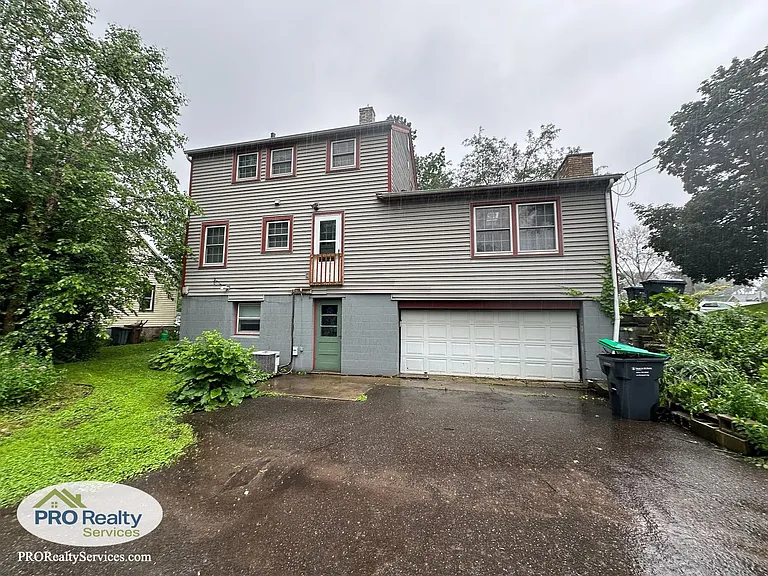 2575 17th Ave E — Photo 19