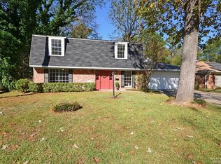 8842 Hedges Dr, Shreveport, LA 71118