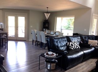 70146 Apiary Rd, Rainier, OR 97048