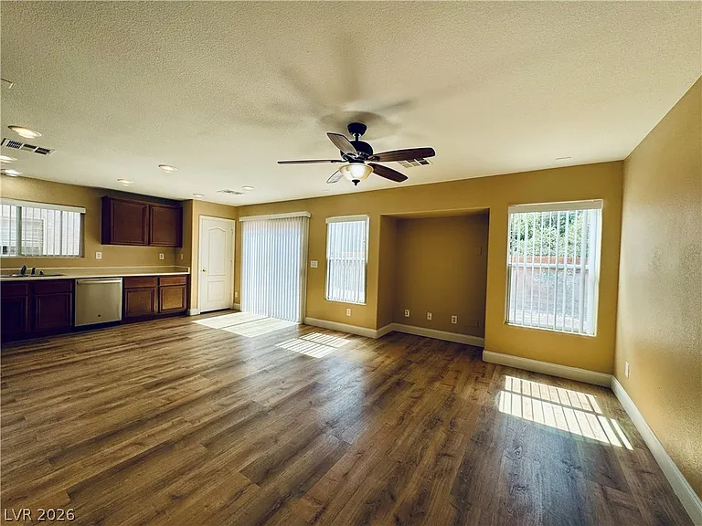 8617 Palomino Ranch St — Photo 7