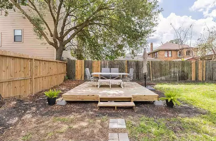 4 bed, 2072 sqft, $3,500 — Photo 4