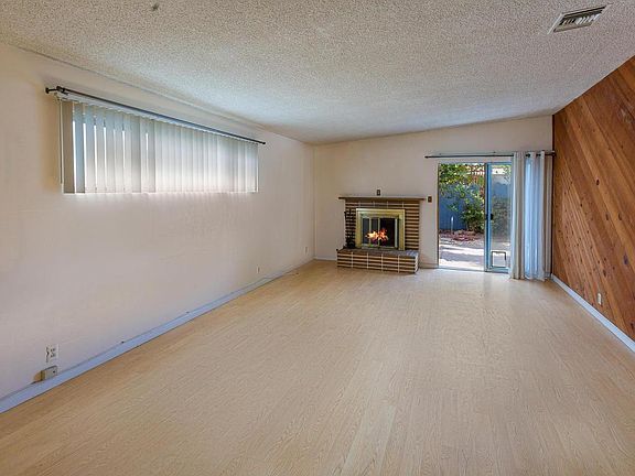 2nd image of 1150 Kingston Ln