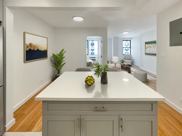 150 East 18th Street image 1 of 9