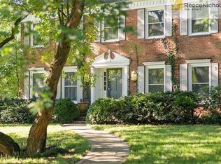 8738 Cherokee Ct, Leawood, KS 66206