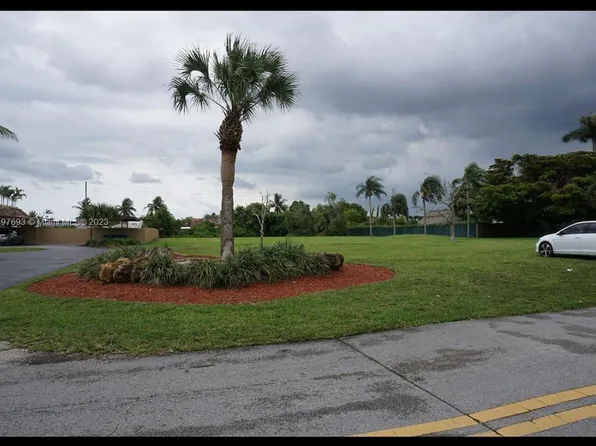 15040 SW 167th St, Miami, FL 33187