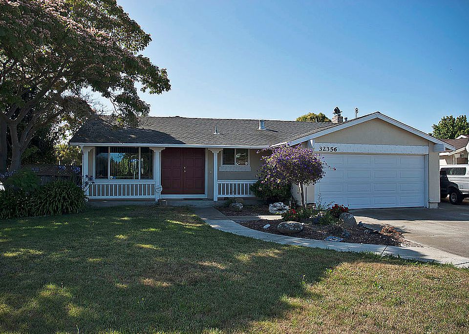 1st image of 32356 Jacklynn Ct