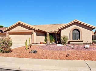 9312 W Escuda Dr, Peoria, AZ 85382