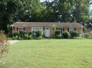 1310 Lawson Cir, Suffolk, VA 23434