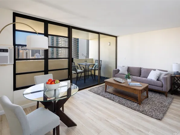 2092 Kuhio Ave APT 1903, Honolulu, HI 96815