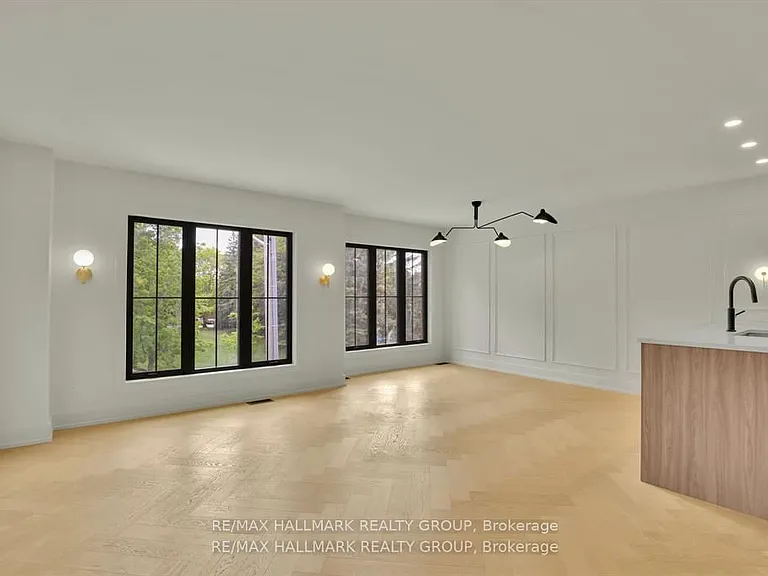 13 Ella St #1 — Photo 4