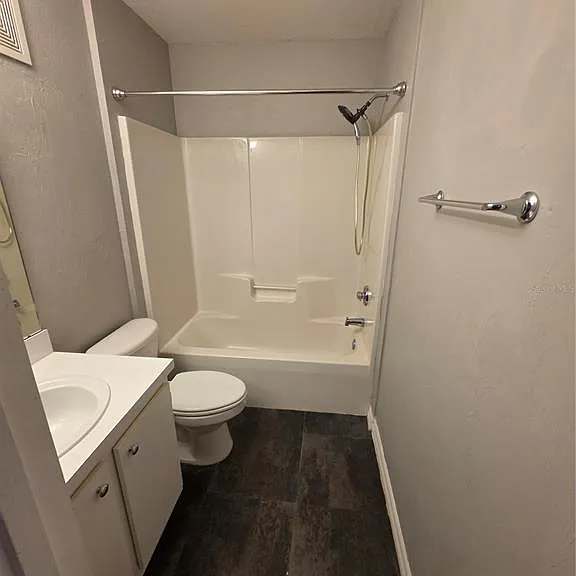 4000 SW 23rd St #6-305 — Photo 17