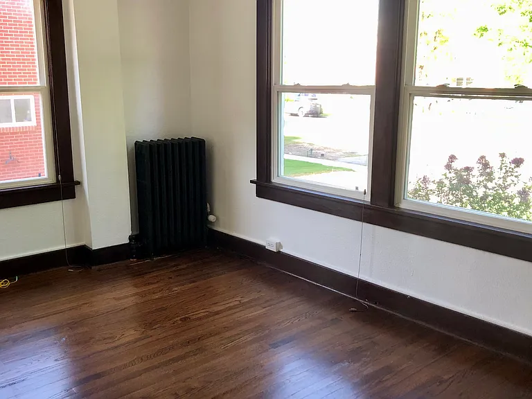 513 Terry St #1 — Photo 10