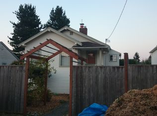 715 N 100th St, Seattle, WA 98133