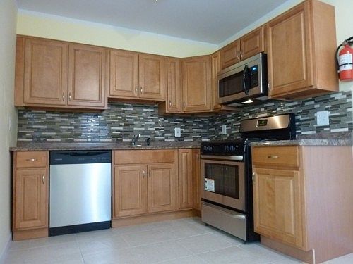 3rd image of 444 Independence Dr
