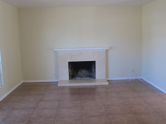 2nd image of 1625 Swift Ave