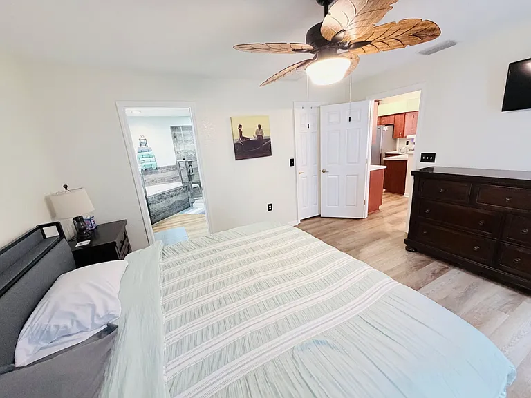 6868 Bordeaux Blvd — Photo 12
