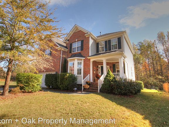 3rd image of 2509 Oleander Dr
