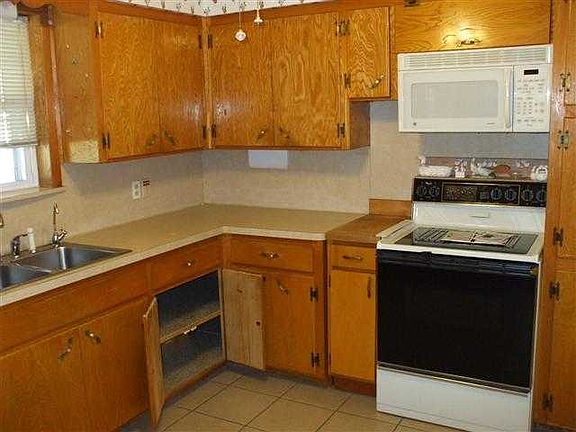4th image of 1223 N 17th St