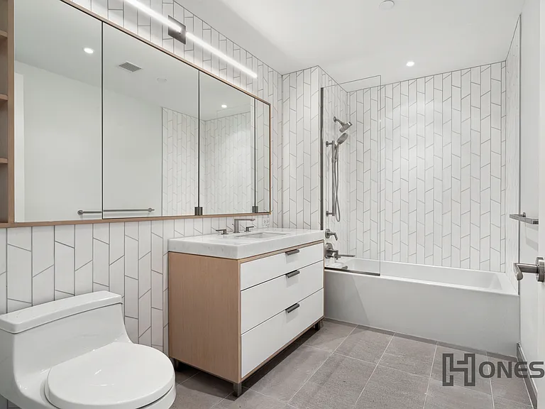 501 3rd Ave #8E — Photo 8