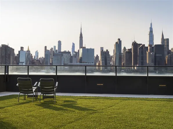 2 Blue Slip image 26 of 38