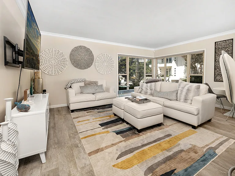 220 Coast Blvd #D — Photo 22