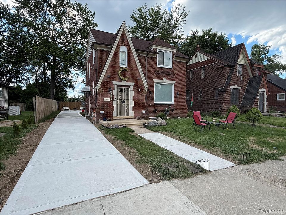 1st image of 8923 Hartwell St